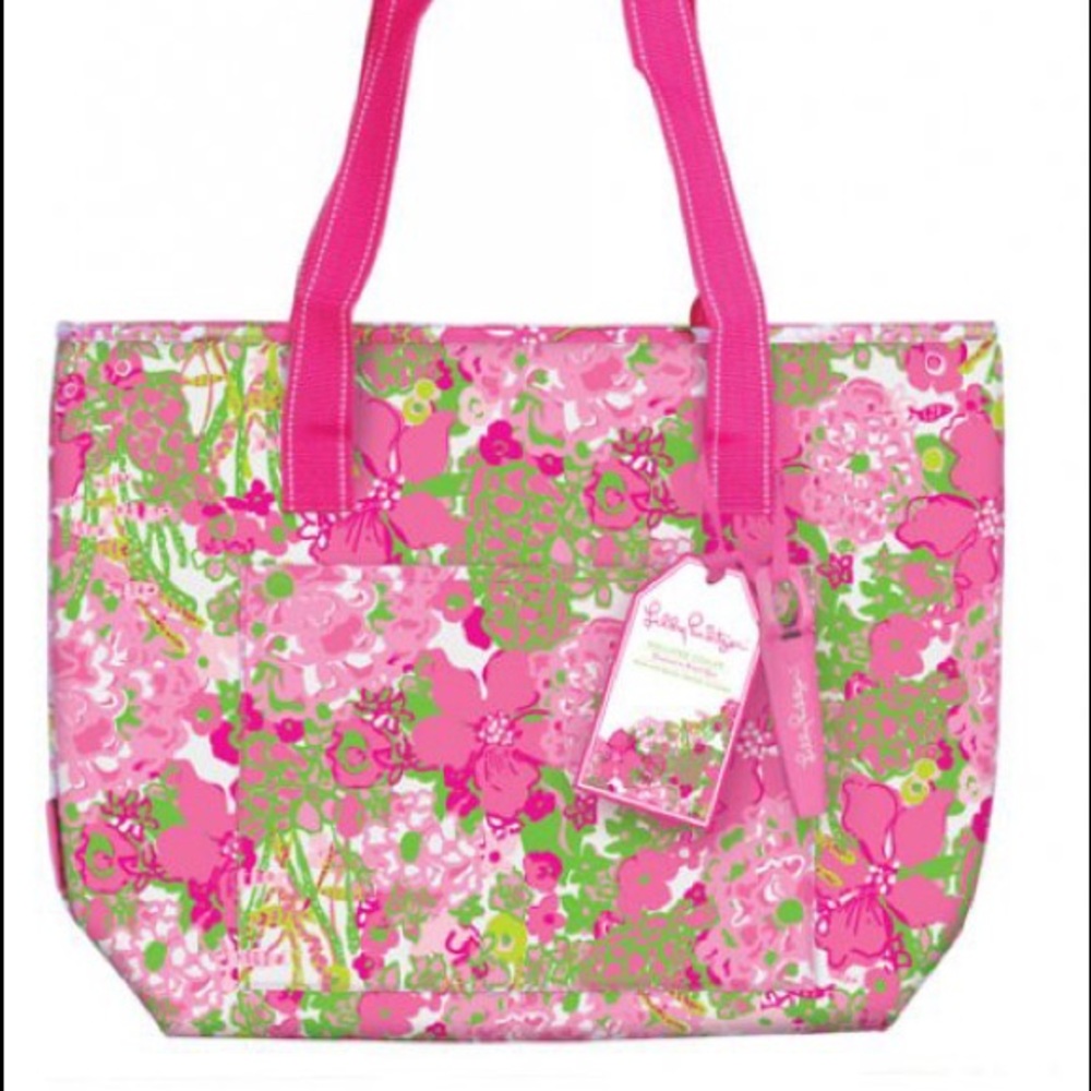 a lilly pulitzer bag